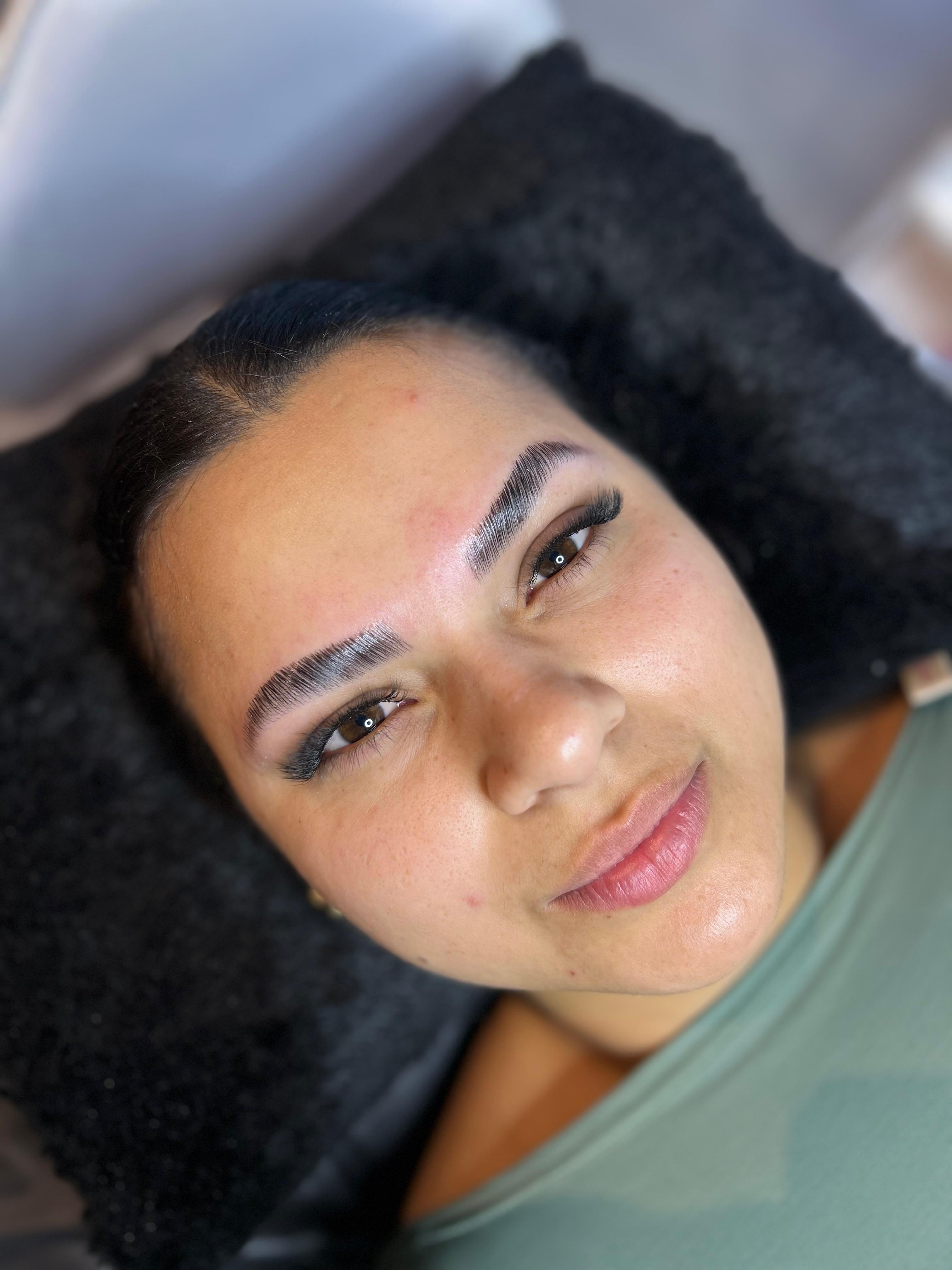 Brow Lamination